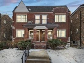5016 Tholozan Ave, Unit 1F in St. Louis, MO - Building Photo