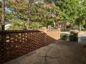 1661 Patton Chapel Rd in Hoover, AL - Building Photo - Building Photo