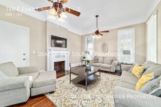 740 E Fort King St in Ocala, FL - Foto de edificio - Building Photo