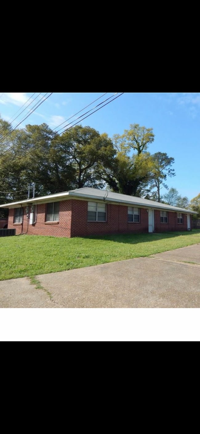 property at 124 Francis St