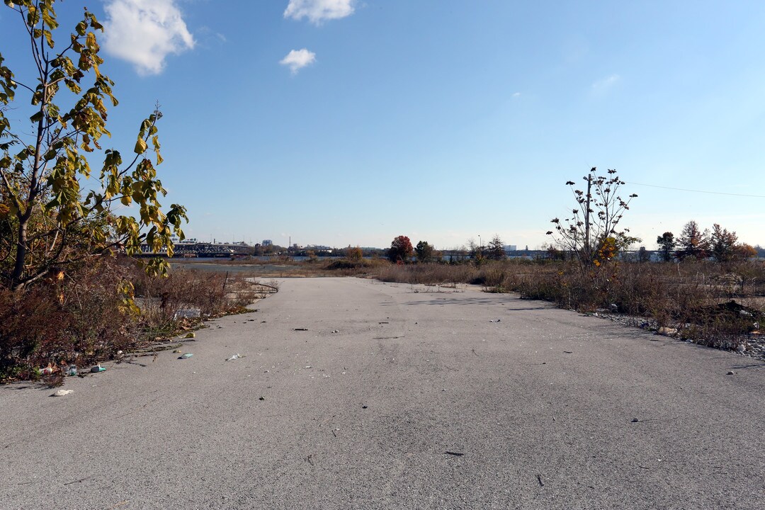 Westport Waterfront in Baltimore, MD - Building Photo