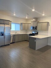 372 Pond Lily Dr in Bozeman, MT - Building Photo - Building Photo