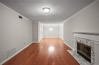 202 Peachtree Forest Dr in Norcross, GA - Building Photo - Building Photo