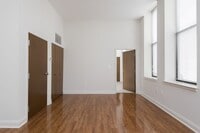 1011 Chestnut St photo'