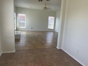 2400 Rushing Springs Dr in Fort Worth, TX - Building Photo - Building Photo