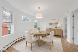 27 Monsignor Owens Pl in Nutley, NJ - Building Photo - Building Photo