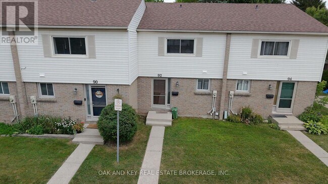 1600-1600 Culver Dr in London, ON - Building Photo - Building Photo