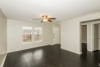 6154 Settlers Lake Cir E in Katy, TX - Building Photo - Building Photo