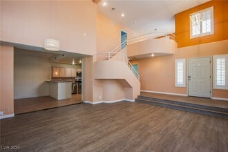 5086 Mt Pleasant Ln in Las Vegas, NV - Building Photo - Building Photo