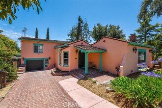 9 El Camino Real in Vallejo, CA - Foto de edificio - Building Photo