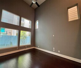 8832 Ashbloom Ln in Houston, TX - Building Photo - Building Photo