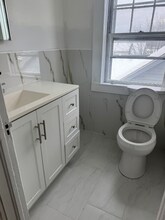 334 Midland Ave in Saddle Brook, NJ - Building Photo - Building Photo