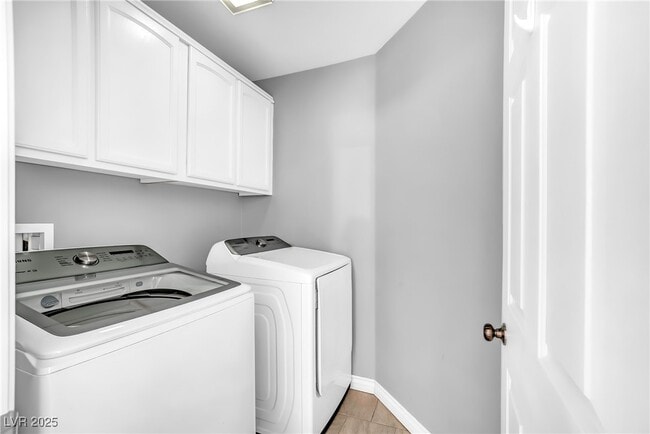 property at 2334 Silver Crew Pass