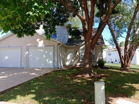 3504-3506-3506 Delmar Ct in Columbia, MO - Building Photo