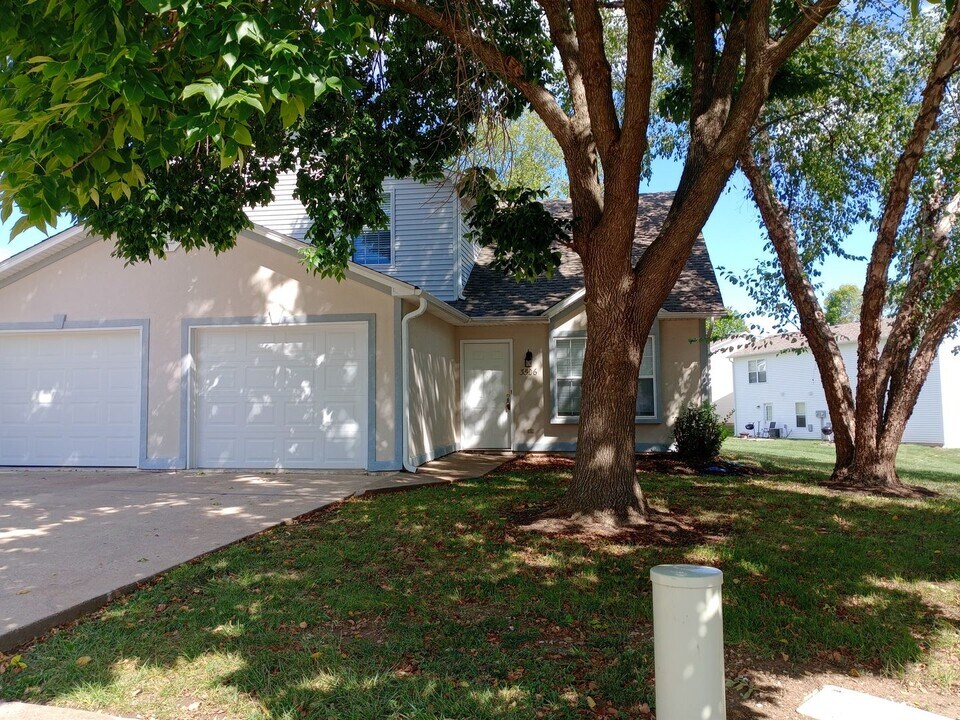 3504-3506-3506 Delmar Ct in Columbia, MO - Building Photo