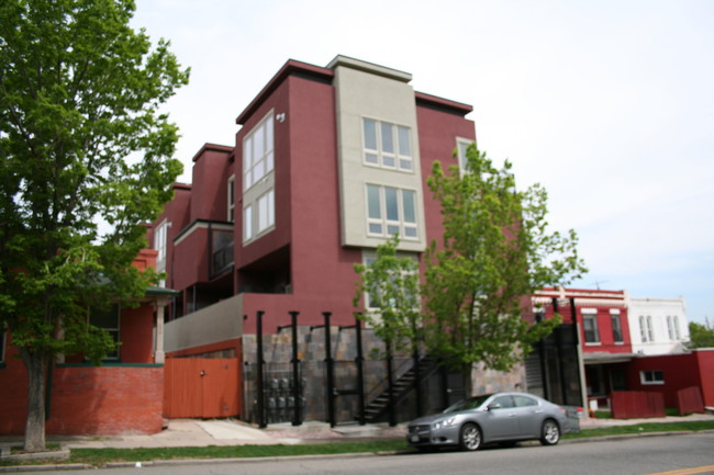 3040 Zuni St in Denver, CO - Building Photo - Building Photo