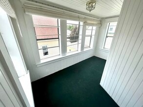 147 Chestnut St in Nashua, NH - Building Photo - Building Photo