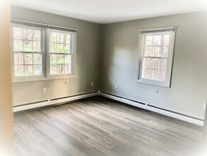 5 Oak Hill Ln in Nashua, NH - Building Photo - Building Photo