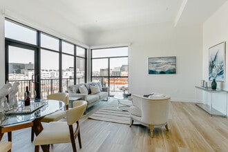 The Hana in Los Angeles, CA - Building Photo - Building Photo