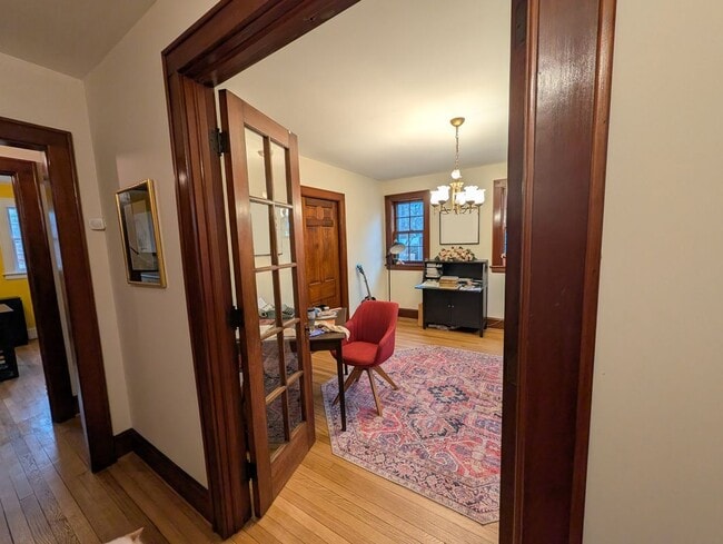 17 Pratt St in Chester, CT - Building Photo - Building Photo