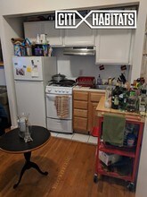 309 W 72nd St-Unit -1C in New York, NY - Building Photo - Building Photo