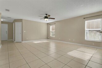 938 Crystal Bay Ln in Orlando, FL - Building Photo - Building Photo
