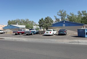 8209 Marquette Ave NE in Albuquerque, NM - Building Photo
