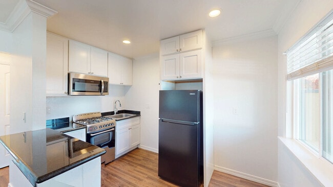 15489 Marty Dr in Glen Ellen, CA - Building Photo - Building Photo