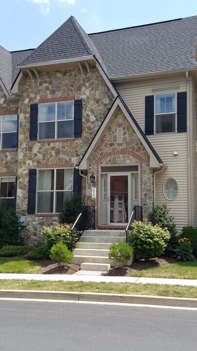 2923 Mill Island Pkwy in Frederick, MD - Building Photo