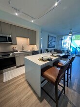 55 NW 27th Ave, Unit 811 in Miami, FL - Building Photo - Building Photo