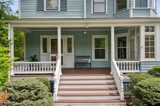 305 N Mountain Ave in Montclair, NJ - Building Photo - Building Photo