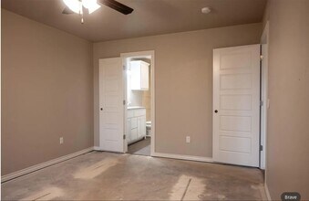 410 Grove in Perry, OK - Building Photo - Building Photo