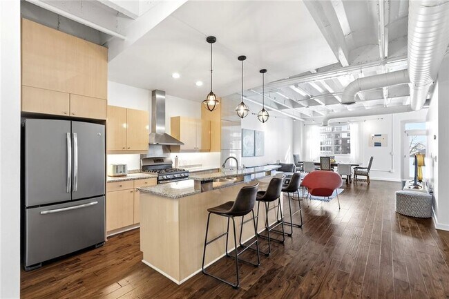 805 Peachtree St NE in Atlanta, GA - Building Photo - Building Photo