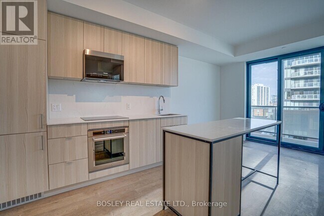 251 Masonry Wy in Mississauga, ON - Building Photo - Building Photo