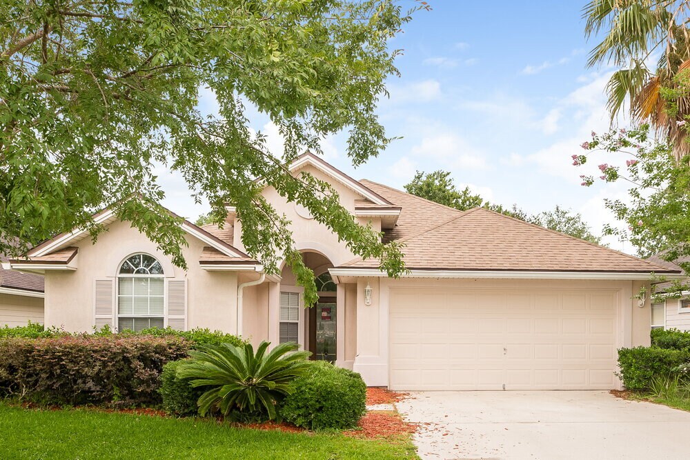 1723 Rustling Dr in Fleming Island, FL - Building Photo