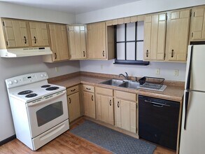 220 Central Ave, Unit C in Chicora, PA - Building Photo - Building Photo