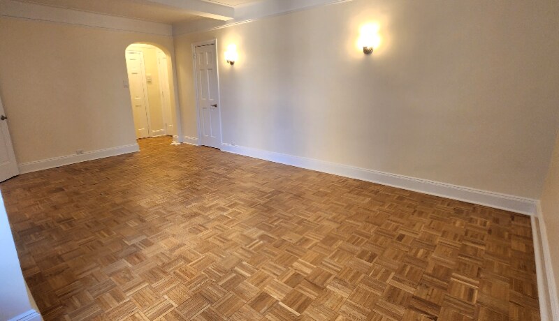 95 Christopher St in New York, NY - Building Photo