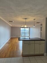 205 Ferry St in Everett, MA - Building Photo - Building Photo