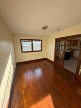 569 Main St, Unit 2 in Medford, MA - Building Photo - Building Photo