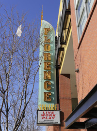 Florence Square in Aurora, CO - Foto de edificio - Building Photo