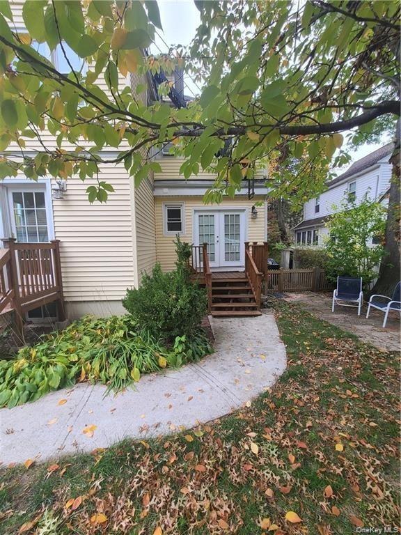 property at 71 Longview Ave