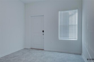 3239 Laurent Lp, Unit C304 in Davenport, FL - Building Photo - Building Photo