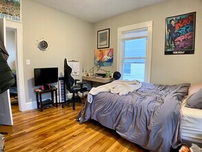 271 Highland Ave, Unit 1 in Somerville, MA - Building Photo - Building Photo