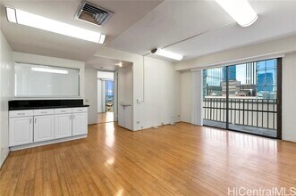 225 Queen St in Honolulu, HI - Building Photo - Building Photo