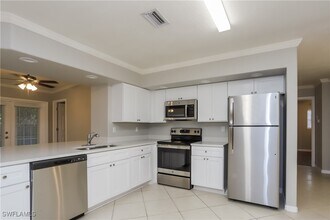 5310 Kent Rd in Venice, FL - Building Photo - Building Photo