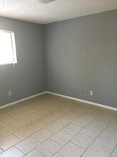 5219 Westchase Ct-Unit -2 in Jacksonville, FL - Building Photo - Building Photo
