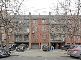 14010-14020 33rd Ave in Flushing, NY - Foto de edificio - Building Photo