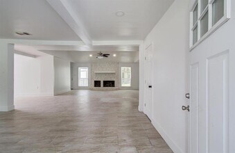 494 Brandon Rd in Conroe, TX - Building Photo - Building Photo
