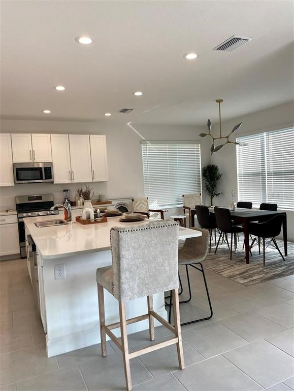 3101 Hollow Hickory Pl in Wesley Chapel, FL - Building Photo - Building Photo