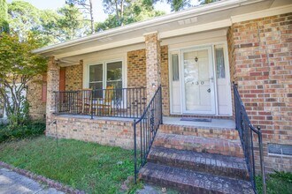 330 Conifer Dr in Fayetteville, NC - Building Photo - Building Photo